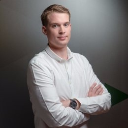 华尔街的分歧：Stifel警告标普500可能下跌14%，Trivariate预测两年内将达7000点